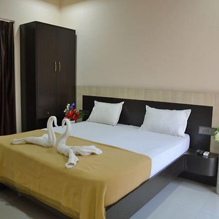 Planet Goa Beach Resort Calangute Exterior foto