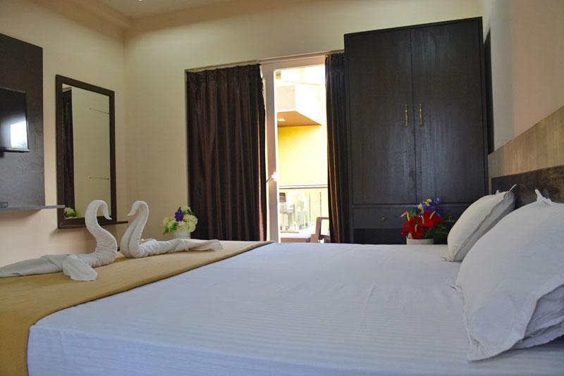 Planet Goa Beach Resort Calangute Exterior foto